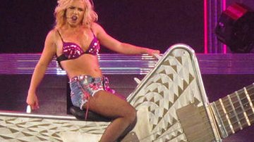 Britney Spears estreia a Femme Fatale Tour - Reprodução / INFDaily