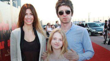 Noel Gallagher com a mulher, Sara MacDonald e a filha, Anais - Getty Images
