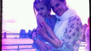 Alessandra Ambrosio com a filha Anja - Reprodução/Twitter