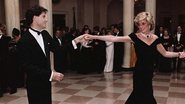 A princesa Diana dança com John Travolta na Casa Branca (EUA) em 1985 - Reprodução