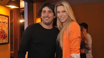 Cacá Bueno com a noiva Talita Stoppazzolli - Alex Palarea/AgNews