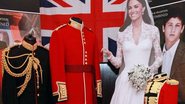 Réplicas de fardas do casamento real britânico são expostas em NY - Getty Images