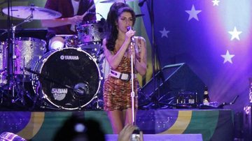 Amy Winehouse durante a turnê brasileira: cinco shows que marcaram o retorno aos palcos - AgNews