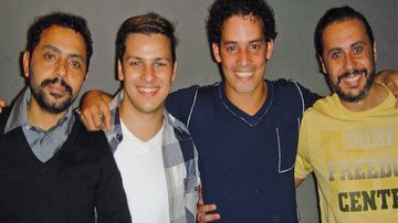 João Fábio Cabral festeja estreia com Raphael Macedo, Riccelli Ricci e Daniel Marx.