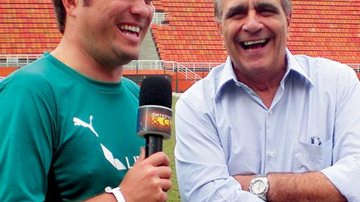 Rodrigo Barros conversa com Oliveira Andrade para a atração da TV Gazeta, SP.