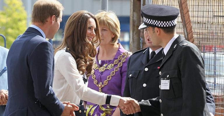 Príncipe Harry e Duquesa Catherine visitam centro comunitário de Birmingham - Getty Images