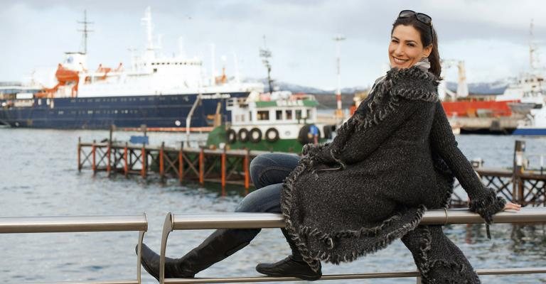 No porto de Ushuaia, centro urbano mais austral do mundo, a atriz de Malhação Conectados faz balanço de sua trajetória. - Jaime Bórquez