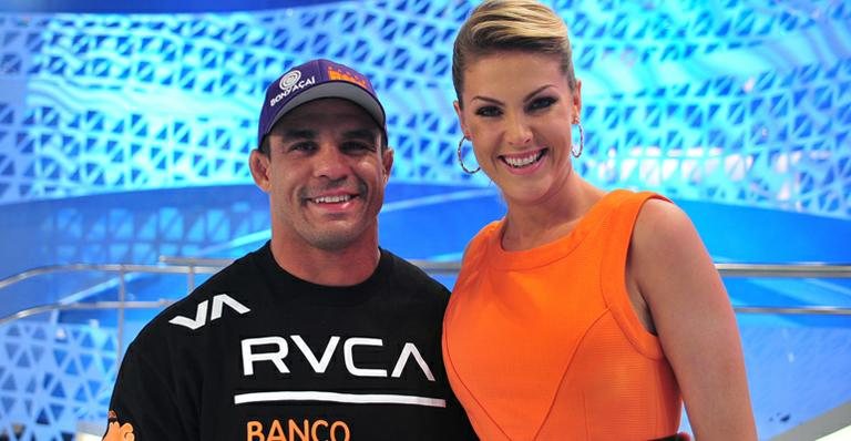 Vitor Belfort e Ana Hickmann - Antonio Chahestian / Divulgação Record