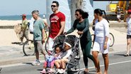 Glória Maria passeia com as filhas, Maria e Laura, no Rio de Janeiro - J. Humberto/AgNews
