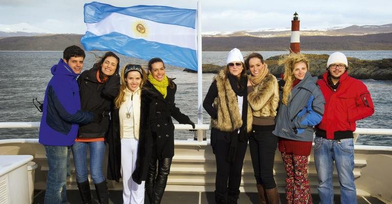 A bordo do Ushuaia Explorer, Danton Mello, Carol Chalita, Priscila Machado, Cristiana Oliveira, Lívia Rossy, Leona Cavalli... - Cadu Pilotto