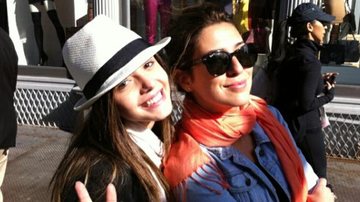 Giovanna Lancellotti e Fernanda Paes Leme fazem compras em New York - Reprodução/Twitter