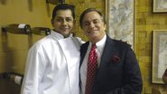 O chef Luiz Flores participa de quadro do Todo Seu, da TV Gazeta, pilotado por Ronnie Von, em SP.