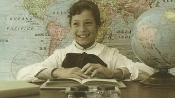 Susana Vieira dedicada aos estudos no Uruguai em 1954, quando tinha 12 anos - Arquivo Pessoal/Susana Vieira