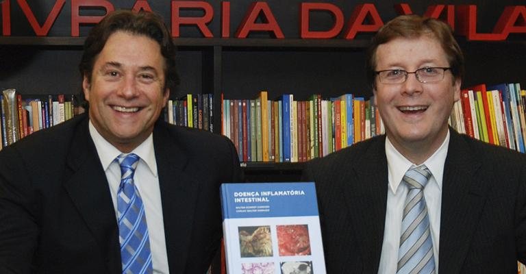 Os médicos Carlos Walter Sobrado e Wilton Schimidt Cardozo lançam livro em SP.