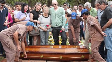 Reynaldo Gianecchini no enterro de seu pai em Ribeirão Preto, interior de São Paulo - Manuela Scarpa/Photo Rio News