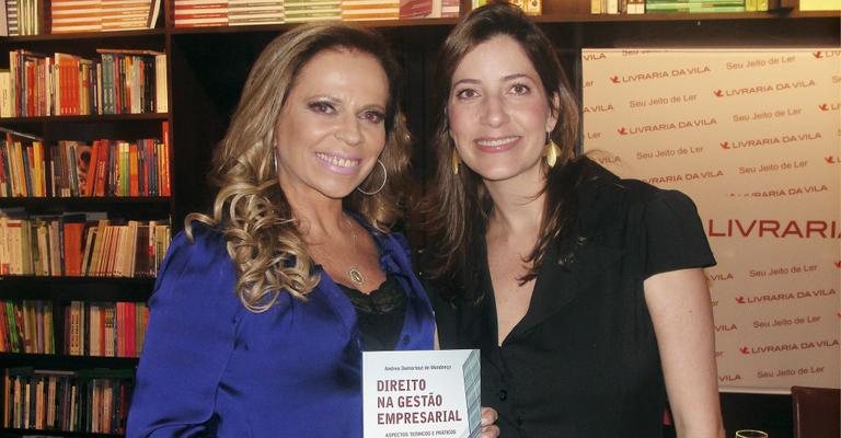 Christina Rocha prestigia lançamento do livro de Andrea Dumortout de Mendonça, SP.