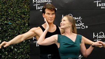 Lisa Swayze, viúva de Patrick Swayze, dançou com a estátua do ator no museu Madame Tussauds - Getty Images