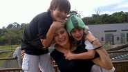 Isabeli Fontana com os filhos Zion e Lucas - Reprodução / Twitter