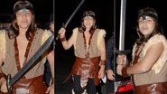 Joseph Baena, filho do Arnold Schwarzenegger, vestido de Conan, O Bárbaro em festa de Halloween - Grosby Group