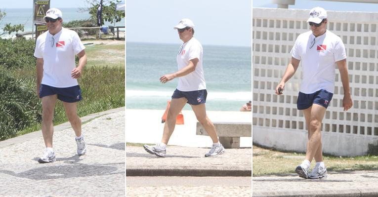 Ator Edson Celulari se exercita no sol carioca - Dilson Silva/AgNews