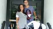 Francisca e Ricardo Pereira deixam maternidade com Vicente - Gil Rodrigues/PhotoRio News