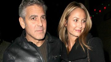 George Clooney e Stacy Keibler - The Grosby Group