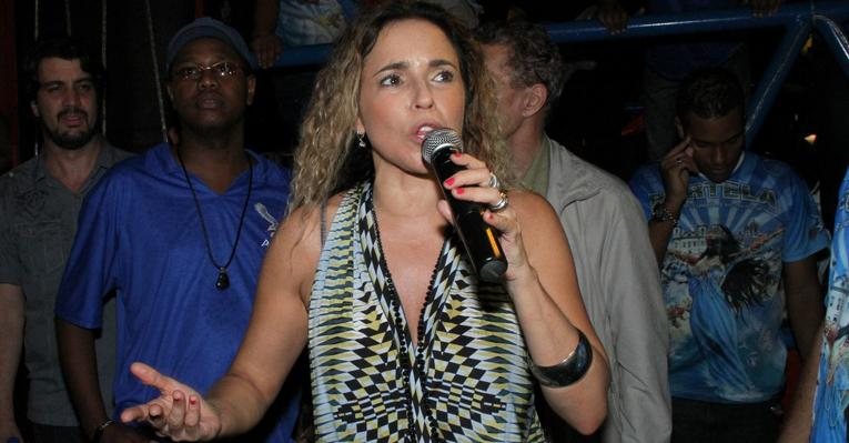 Daniela Mercury canta em ensaio da Portela, no Rio - Roberto Filho / AgNews