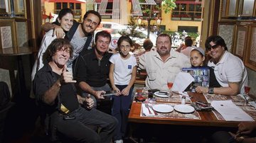 Grupo RPM divulga Elektra prestigiado por Isaac Azar e seu clã - Luís França