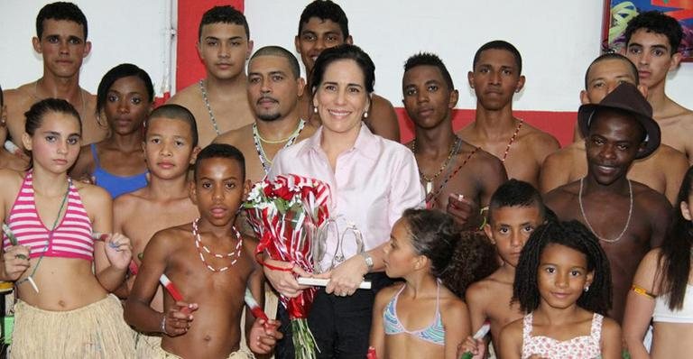 Gloria Pires em prêmio de escola de samba - Thiago Mattos / AgNews