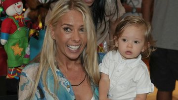 Adriane Galisteu com o filho Vittorio - Francisco Cepeda/AgNews