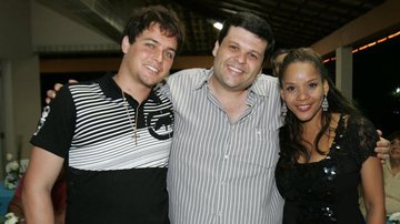 Dylon e Petrowky parabenizam Carlos Lamoglia no Rio - Kadu Ferreira