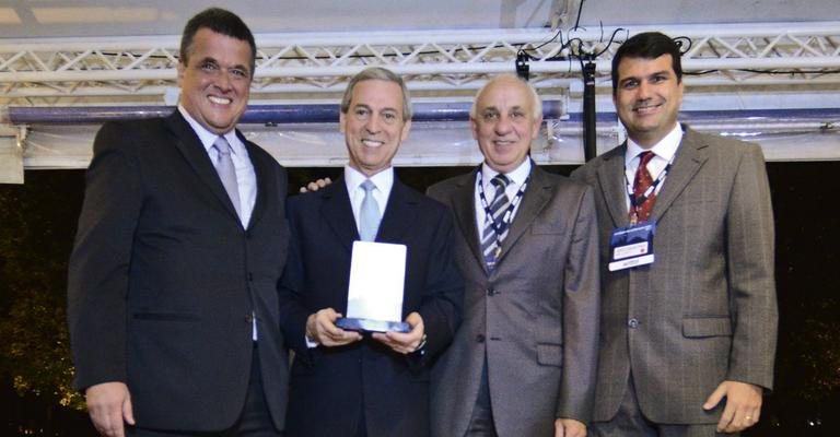 Marcos Cantarino, Laércio Albino Cezar, Adilson Herrero e Laércio Goulart Paiva na láurea, em SP.
