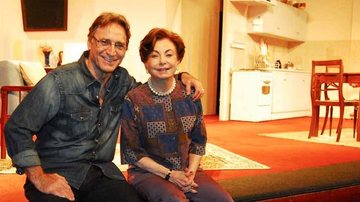 Herson Capri e Beatriz Segall estrelam a peça 'Conversando com Mamãe', em São Paulo - Celso Akin/AgNews