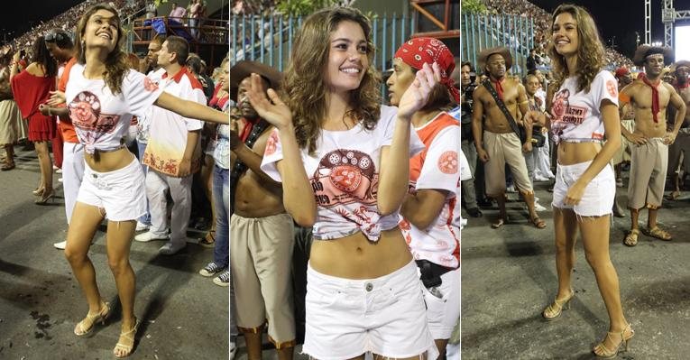 Solteira, Sophie Charlotte cai no samba na Salgueiro - Anderson Borde/AgNews