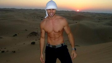 Jonas no deserto Al Khatim - candybox