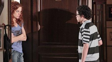 Nanda procura Francisco e o convida para morar com ela - Divulgação/TV Globo