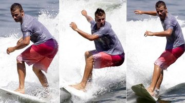 Rodrigo Hilbert surfa na prainha do Recreio dos Bandeirantes - Adilson Lucas / AgNews