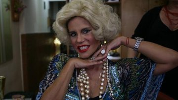 Narcisa se fantasia de Marilyn Monroe para baile de carnaval - André Muzell / AgNews