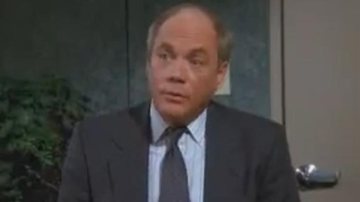 Daniel von Bargen como Mr. Kruger, em 'Seinfeld' - Reprodução/Youtube