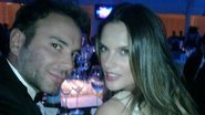 Matheus Mazzafera e Alessandra Ambrosio vão à festa beneficente de Elton John - Reprodução/Twitter
