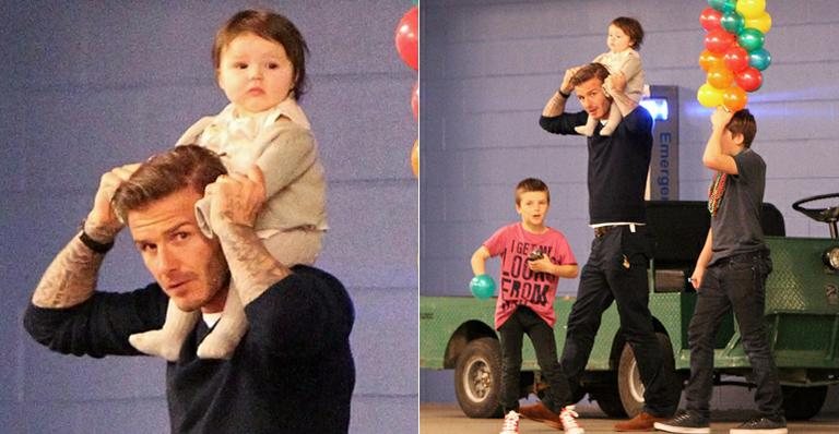 David Beckham com os filhos no aniversário de Cruz - GrosbyGroup