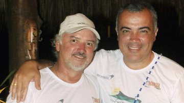 Eduardo Valente e Giovanni Luigi em evento na ilha Refúgio das Garças, BA.