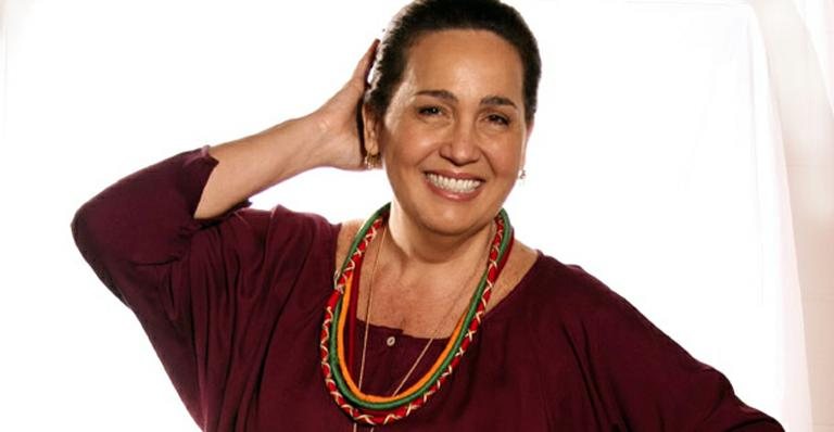 Mãe Iara (Claudia Jimenez) - Reprodução / TV Globo