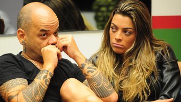 João Carvalho e Monique estão no paredão - TV Globo / Frederico Rozário