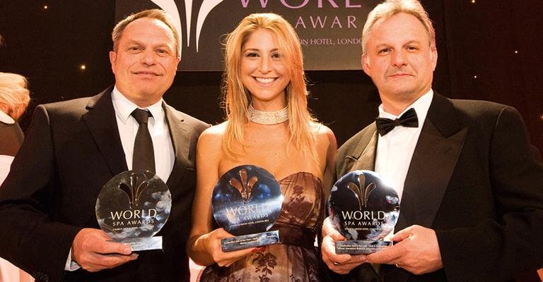 Marc-Antoine Cornaz, Marianne Brepohl e Andreas Wieser na noite que premia os melhores spas do mundo.