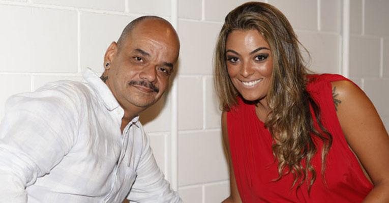 João Carvalho e Monique nos bastidores do Domingão do Faustão - Domingão do Faustão / TV Globo