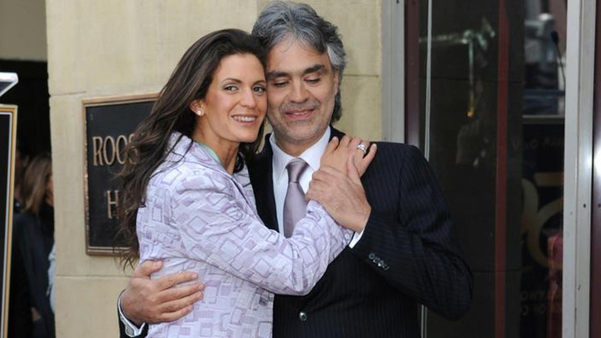 Andrea Bocelli já é papai de uma menina do relacionamento com Veronica
