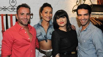 A estilista Helô Rocha recebe os amigos Matheus Mazzafera, Sabrina Sato e Raphael Mendonça na inauguração de sua loja, SP.