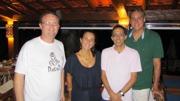 A apresentadora Fátima Turci visita o hotel de Werner Benz, Guido Cifarelli e Giovanni Fiorentino, Ilhabela.