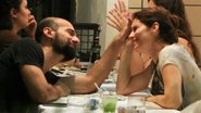 Débora Bloch janta em clima de romance em restaurante na Gávea, no Rio de Janeiro - Delson Silva / AgNews